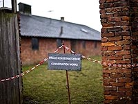 Mystery of Auschwitz 'message in a bottle' solved